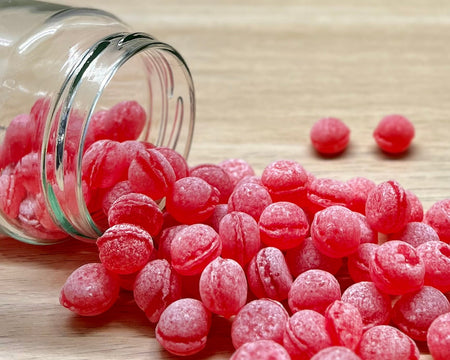 Bonbons durs artisanaux des Vosges à La Bresse - Groseille - Délicieuses friandises fabriquées à la main avec des ingrédients locaux de qualité supérieure