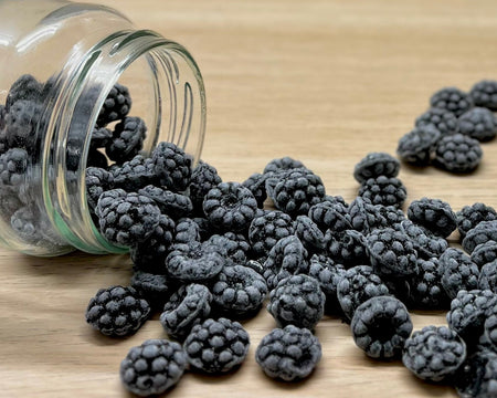 Bonbons durs artisanaux des Vosges à La Bresse - Mûre - Délicieuses friandises fabriquées à la main avec des ingrédients locaux de qualité supérieure