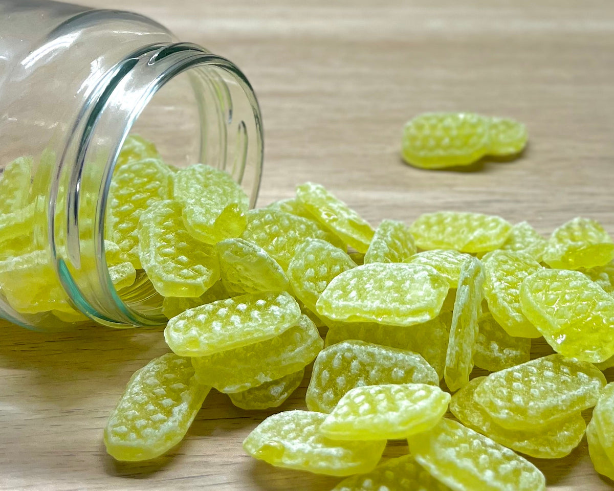 Bonbons durs artisanaux des Vosges à La Bresse - Rhubarbe - Délicieuses friandises fabriquées à la main avec des ingrédients locaux de qualité supérieure